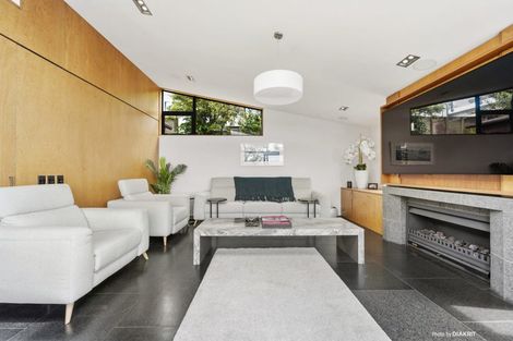 Photo of property in 51 Jubilee Road, Khandallah, Wellington, 6035