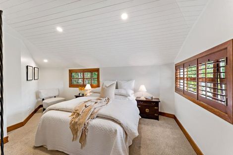 Photo of property in 18a Tiri Road, Milford, Auckland, 0620