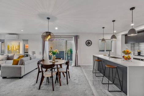 Photo of property in 9 Jeroboam Loop, Kumeu, 0810