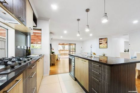 Photo of property in 41c Redoubt Road, Goodwood Heights, Auckland, 2105