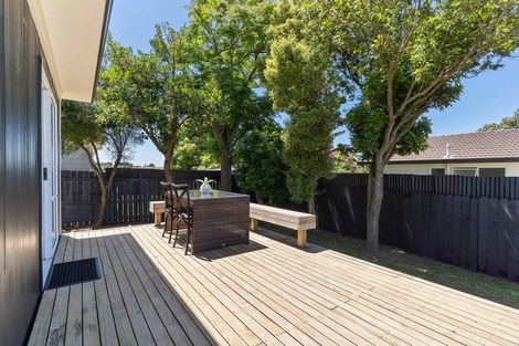 Photo of property in 2/2 Silver Creek Road, Weymouth, Auckland, 2103