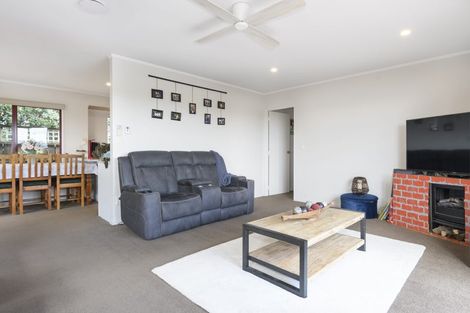 Photo of property in 63 Meander Drive, Welcome Bay, Tauranga, 3112