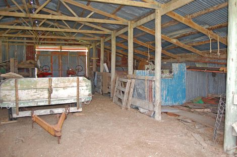 Photo of property in 91 Whaka Street, Maungaturoto, 0520