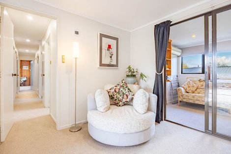 Photo of property in 21 Abbotsford Road, Waipawa, 4210