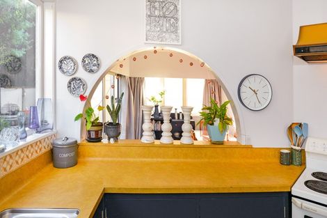 Photo of property in 105 Park Road South, Akina, Hastings, 4122