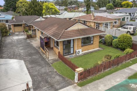 Photo of property in 208 Victoria Street West, Pukekohe, 2120