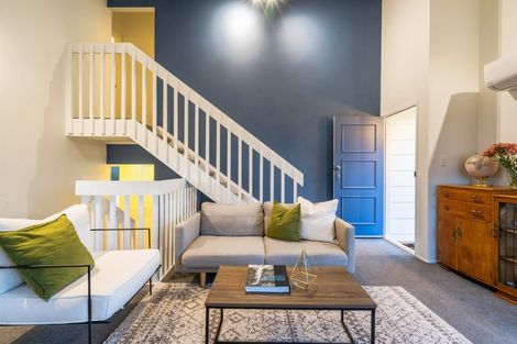 Photo of property in 1/34 Mountbatten Avenue, Hillcrest, Auckland, 0627