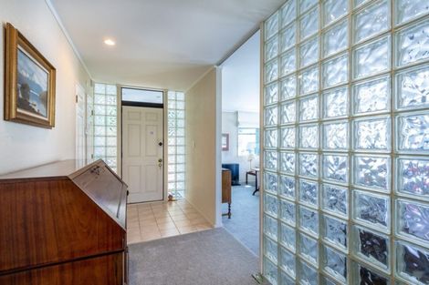 Photo of property in 1/103 Aberdeen Road, Castor Bay, Auckland, 0620