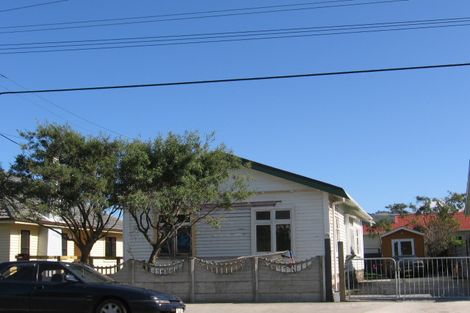 Photo of property in 73 William Street, Petone, Lower Hutt, 5012