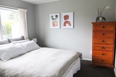 Photo of property in 54 New York Street, Martinborough, 5711