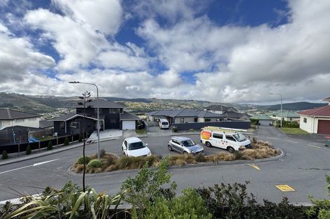 Photo of property in 20 Chastudon Place, Tawa, Wellington, 5028