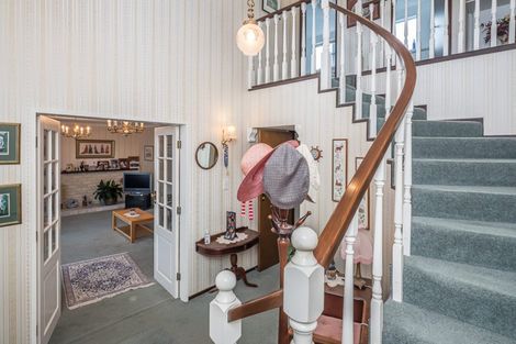 Photo of property in 2 Awanui Drive, Waikanae, 5036