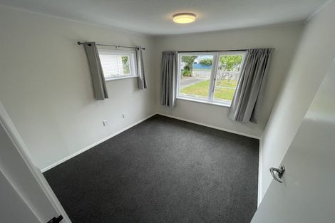 Photo of property in 14 Heath Street, Wainuiomata, Lower Hutt, 5014