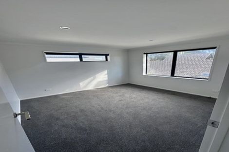 Photo of property in 6b Jern Place, Eastern Beach, Auckland, 2012