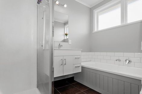 Photo of property in 50 Kea Street, Selwyn Heights, Rotorua, 3015