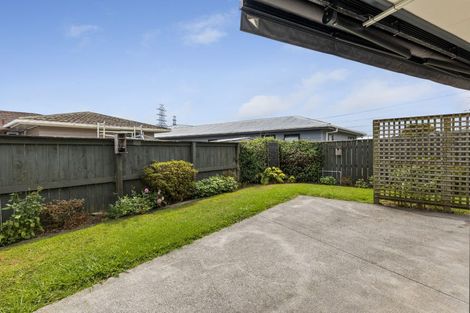 Photo of property in 379 Carrington Street, Upper Vogeltown, New Plymouth, 4310