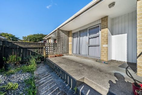 Photo of property in 4/54 Martin Street, Wallaceville, Upper Hutt, 5018