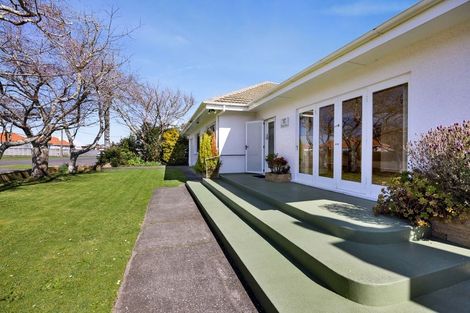 Photo of property in 57 Dixon Avenue, Hawera, 4610