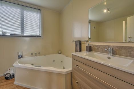 Photo of property in 127 Burnetts Hill Road, Waikoikoi, Gore, 9771