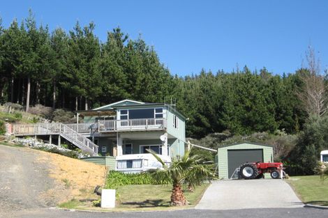 Photo of property in 21 Thompson Place, Opito Bay, Whitianga, 3592