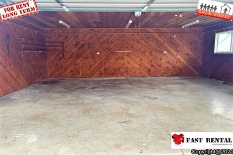 Photo of property in 83 Red Beach Road, Red Beach, 0932