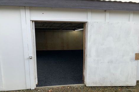 Photo of property in 43 Rhodes Street, Waimate, 7924