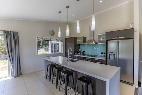 Photo of property in 6a Parkland Drive, Waipawa, 4210