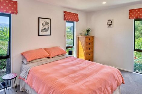 Photo of property in 17 Voyager Way, Whitby, Porirua, 5024