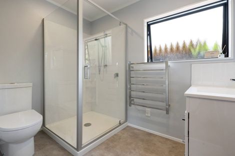 Photo of property in 70 Splitt Avenue, Glenview, Hamilton, 3206