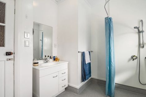 Photo of property in 31 Jackson Street, College Estate, Whanganui, 4500