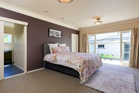 Photo of property in 811 Saint Aubyn Street West, Saint Leonards, Hastings, 4120