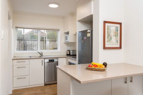 Photo of property in Lynbrae Court Flats, 12/4 Dr Taylor Terrace, Johnsonville, Wellington, 6037