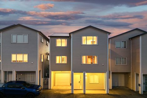 Photo of property in 13 Laquinta Place, Flat Bush, Auckland, 2019