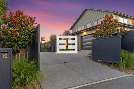 Photo of property in 16 Mearns Way, Ohauiti, Tauranga, 3112