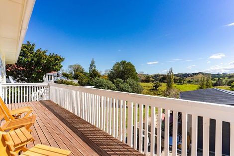 Photo of property in 46 Gorge Road, Maungaturoto, 0520