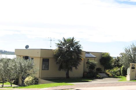 Photo of property in 36 Downing Place, Welcome Bay, Tauranga, 3112