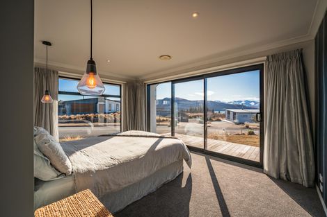 Photo of property in 17 Mistake Drive, Lake Tekapo, 7999