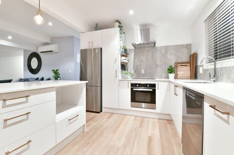 Photo of property in 326 Whangaparaoa Road, Stanmore Bay, Whangaparaoa, 0932