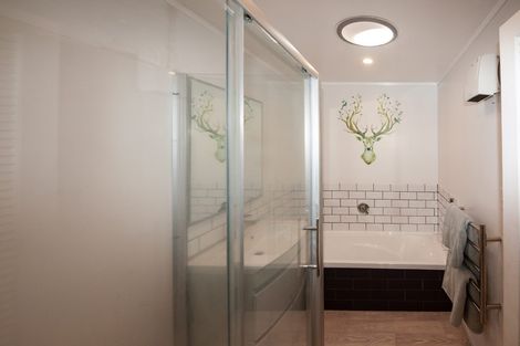 Photo of property in 7a Salem Court, Churton Park, Wellington, 6037