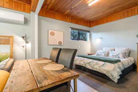 Photo of property in 49 Grand Vue Road, Kawaha Point, Rotorua, 3010