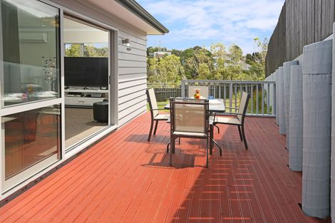 Photo of property in 16a Cedar Heights Avenue, Massey, Auckland, 0614