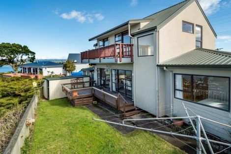 Photo of property in 87 Harbour View Road, Omokoroa, 3114