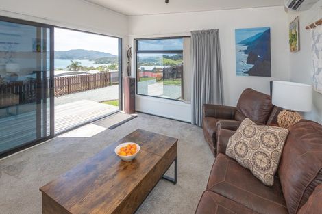 Photo of property in 6 Oden Hill, Coopers Beach, 0420