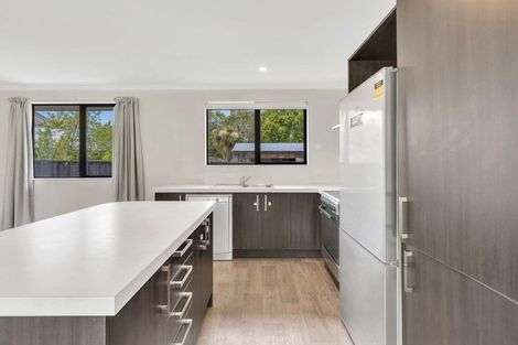 Photo of property in 28 Railway Terrace East, Glentunnel, Sheffield, 7673