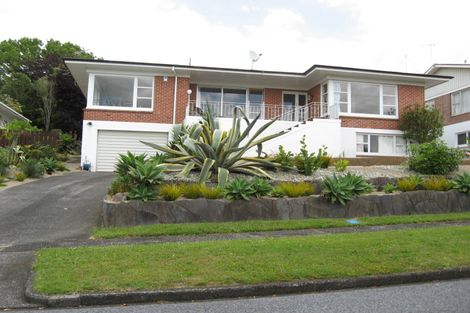 Photo of property in 12a Hamlet Place, Pukekohe, 2120