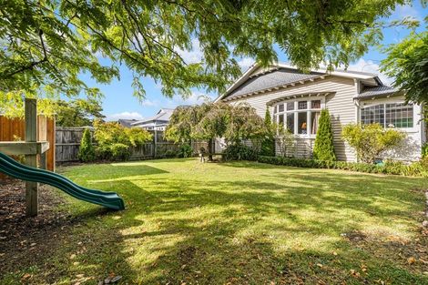 Photo of property in 18 Tainui Street, Somerfield, Christchurch, 8024