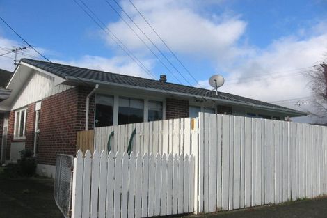 Photo of property in 17a Hinemoa Street, Waiwhetu, Lower Hutt, 5010