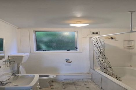 Photo of property in 33 Croydon Street, Karori, Wellington, 6012