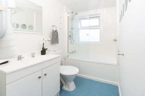 Photo of property in 1/24 Patanga Crescent, Thorndon, Wellington, 6011