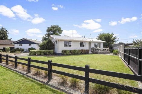 Photo of property in 4 Elmwood Crescent, Pukete, Hamilton, 3200